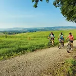 Vital Camp リゾート Bayerbach